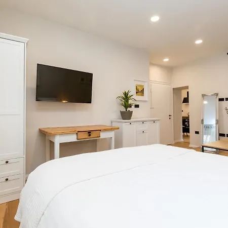 Apartman Newpremium Sinjorina, Historical Centre