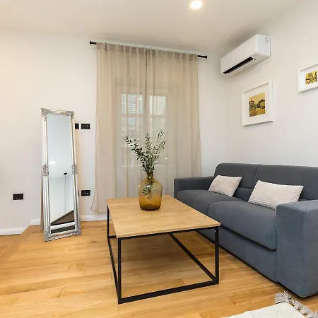 Apartment Newpremium Sinjorina, Historical Centre *
