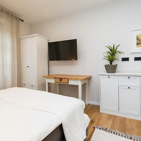 Apartman Newpremium Sinjorina, Historical Centre *