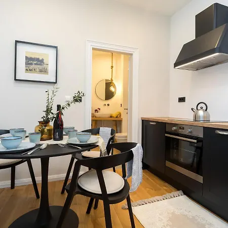 Newpremium Sinjorina, Historical Centre Appartement *